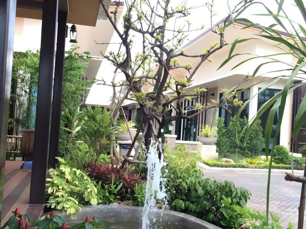 Med Room Korat Nakhon Ratchasima Luaran gambar