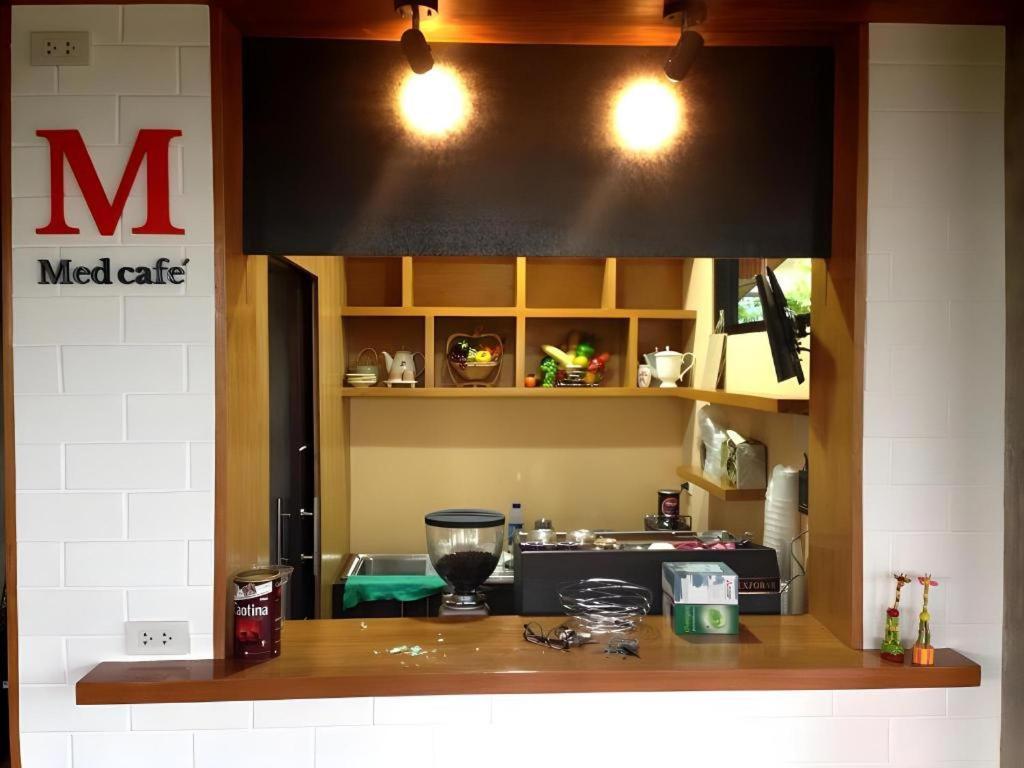 Med Room Korat Nakhon Ratchasima Luaran gambar