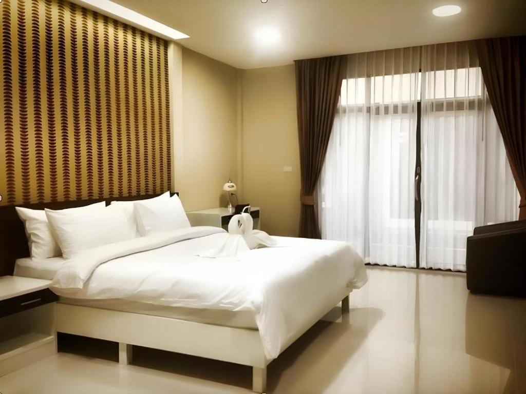 Med Room Korat Nakhon Ratchasima Luaran gambar