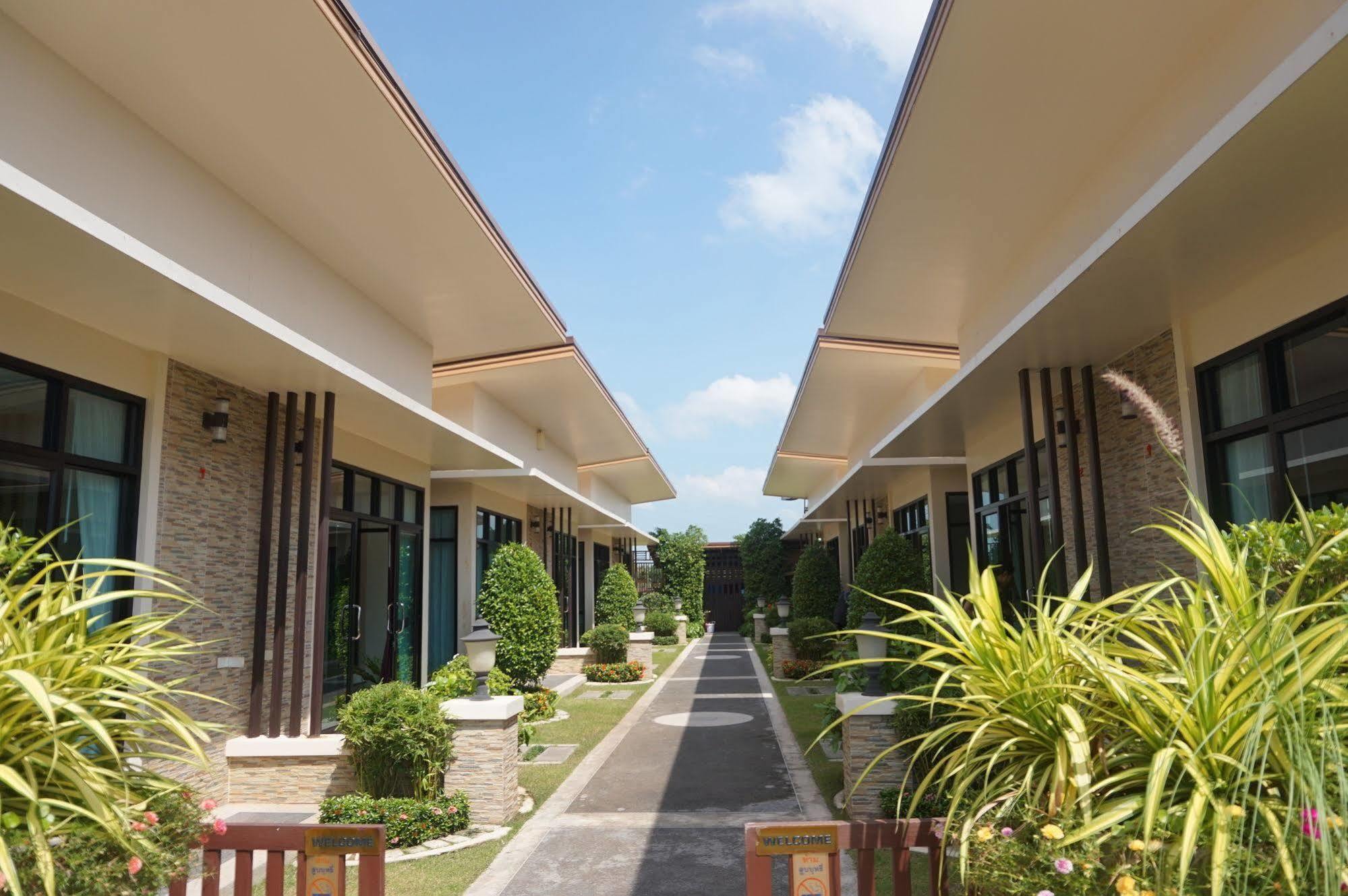Med Room Korat Nakhon Ratchasima Luaran gambar